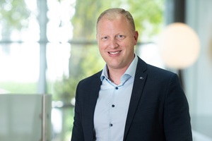 Uwe Steckemetz