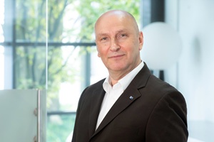 Orhan Güzel