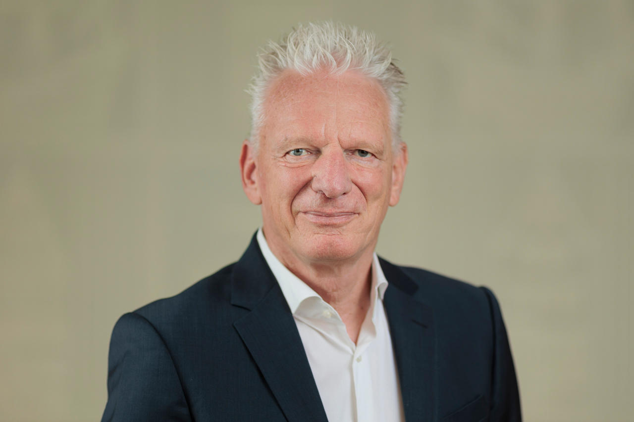 Dr. Thorsten Haase