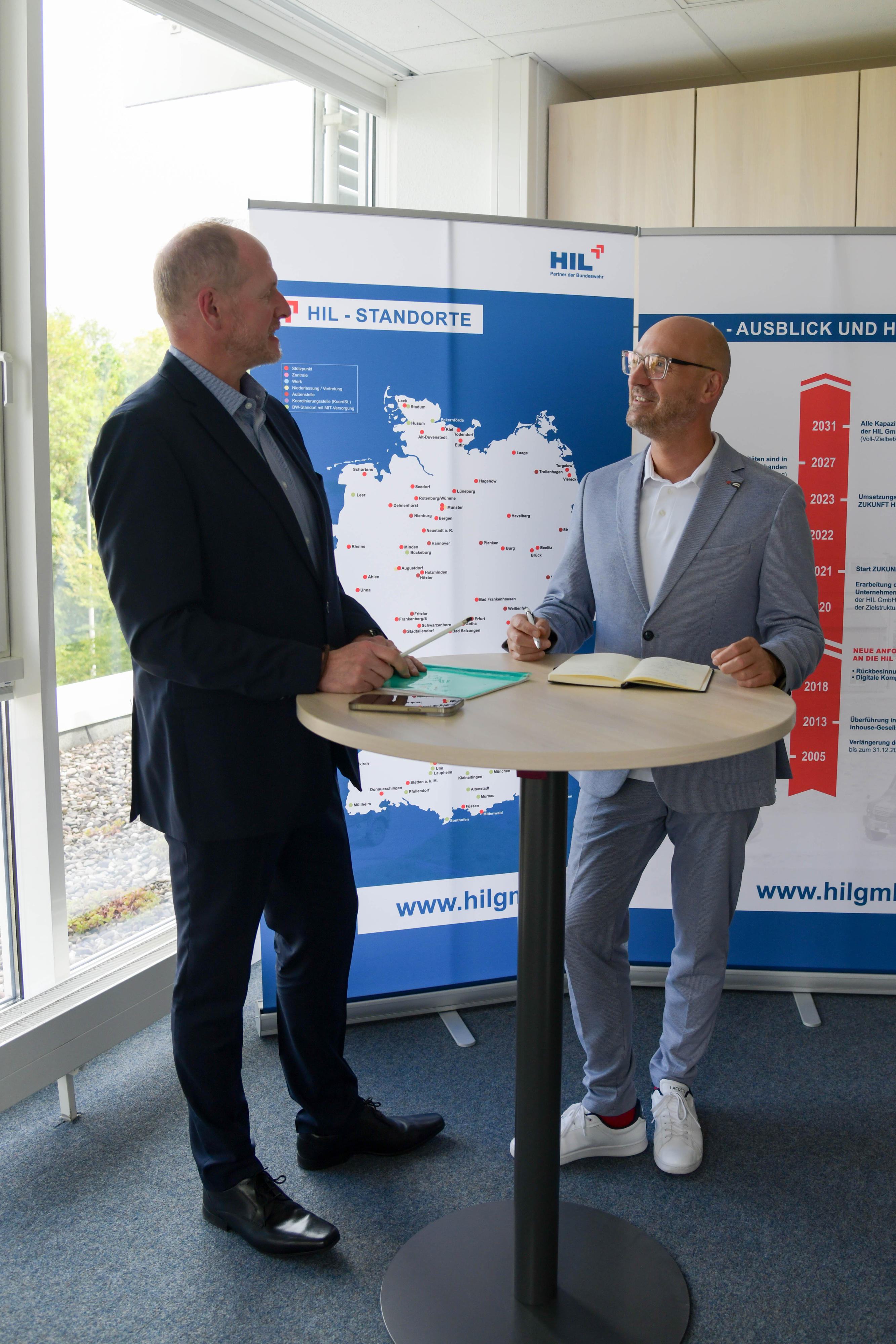 Sascha Franz und Thomas Trams im Gespräch über die Arbeit der HIL GmbH.