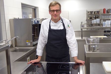 Ole Herrmann, Fachlehrer im Bereich Gastronomie