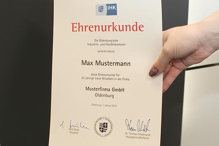IHK- Ehrenurkunde