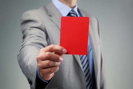 Manager zeigt rote Karte