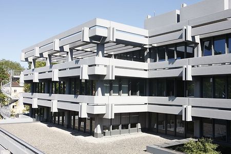 IHK Schwaben Geb&auml;ude Au&szlig;enansicht