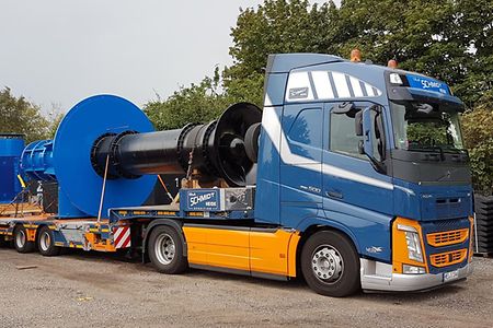 M10_KI_ Schwerlastverkehr Henning_Schmidt Welle