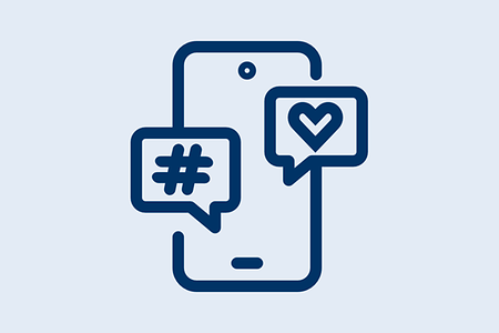Piktogramm von einem Handy. Daneben sind Sprechblasen mit einem Herz und Hashtag, die f&uuml;r Social Media stehen.