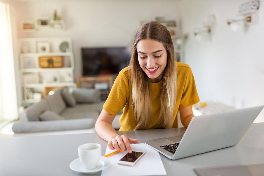 Homeoffice AdobeStock_256473022