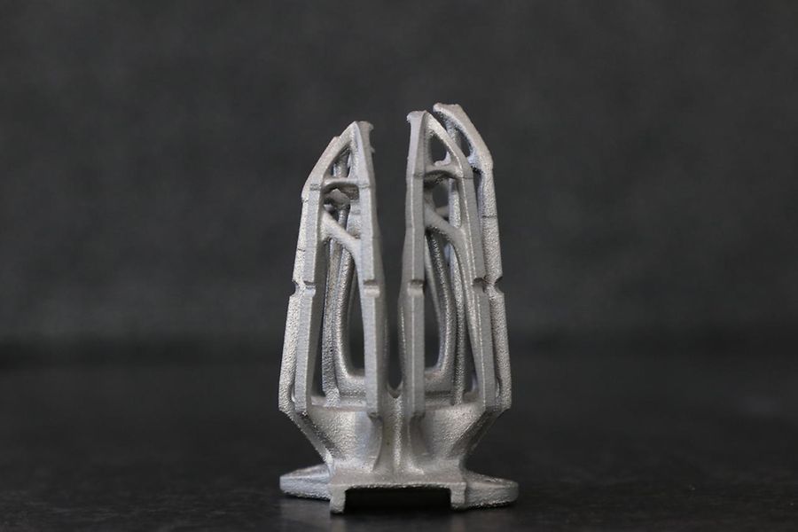 Metallprodukt, das durch additive Fertigung / 3D-Druck erzeugt wurde.
