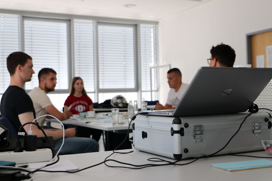 Notebook zur technischen Unterstützung des Workshops. 