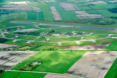 Luftbild des geplanten Drohnenzentrums in Leck.