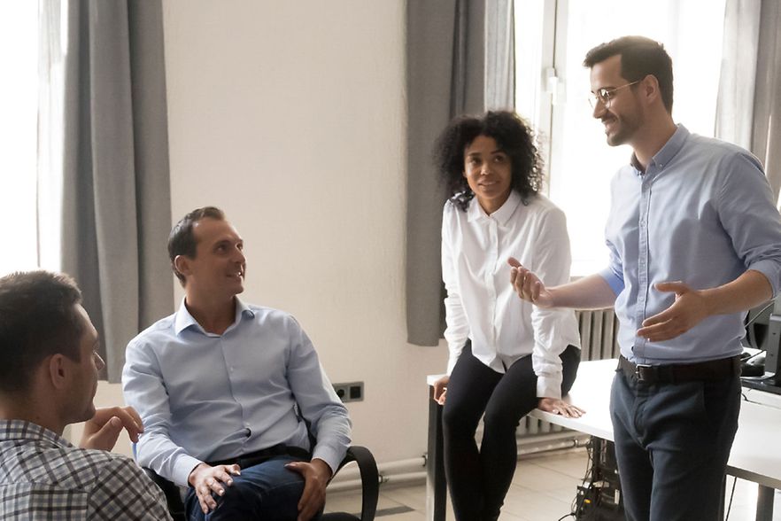 Mitarbeiter Besprechnung