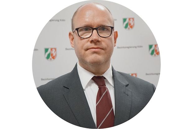 Dr. Axel Rosenthal