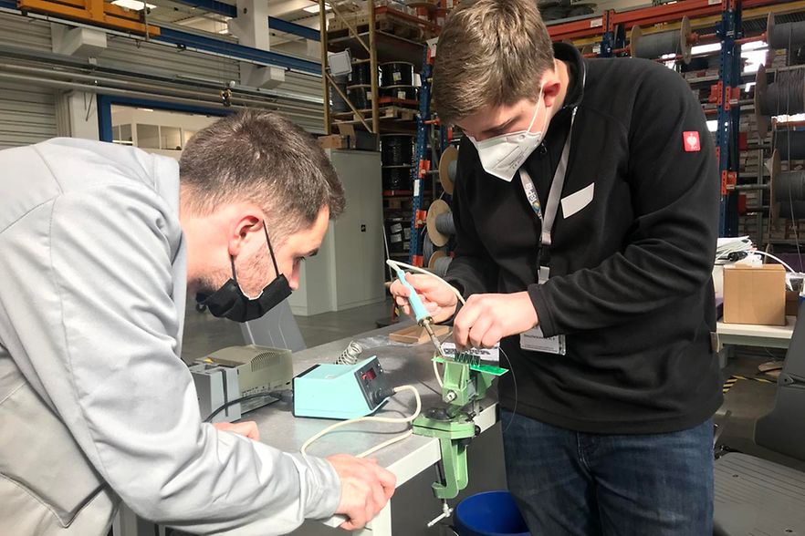 PVA_Vakuum_Anlagenbau_Jena_College_Inet