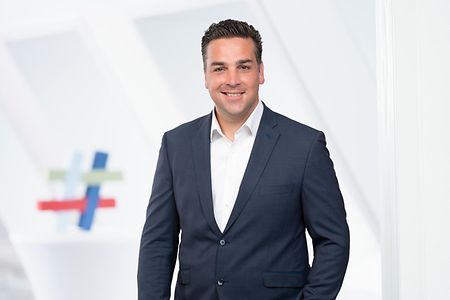 Kai-Uwe Adams