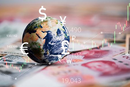 World,On,International,Banknotes,With,Currency,Sign,Include,Dollar,Euro