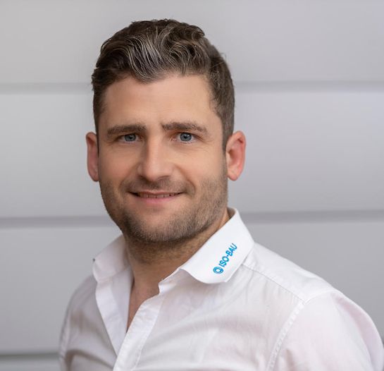 Manuel Pöhlmann, Geschäftsführer der ISO-Bau Isolierungen und Metallfassadenbau GmbH