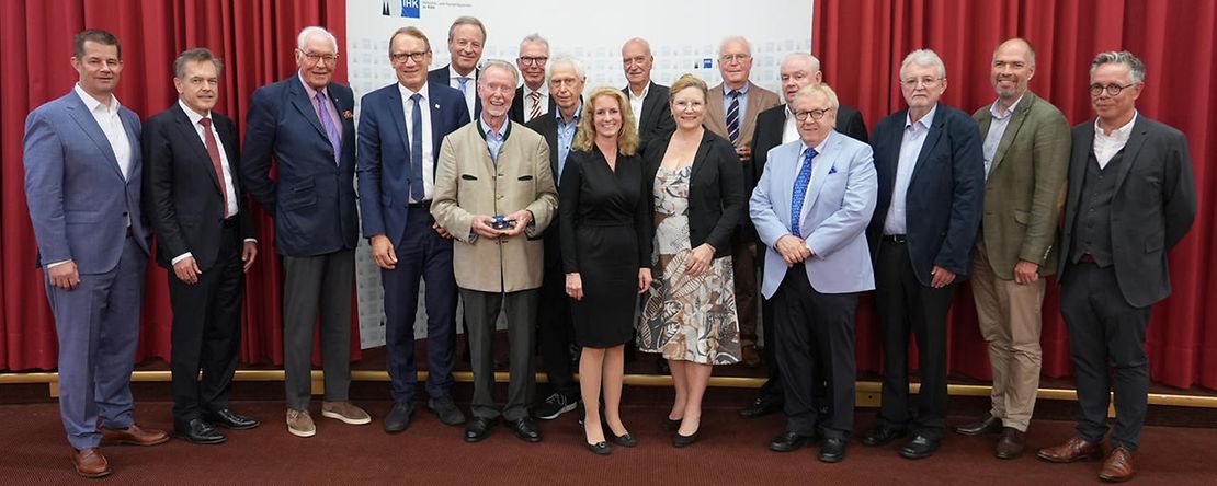 Festakt zum Honor Circle der IHK K&ouml;ln: Gruppenbild der Teilnehmenden