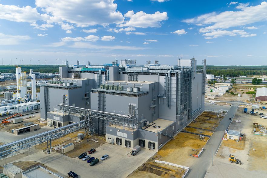 Produktionsanlage f&uuml;r Kathodenmate-rialien in Schwarzheide / Cathode active materials plant in Schwarzheide, Germany