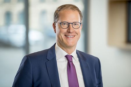 prof-dr-hendrik-lackner