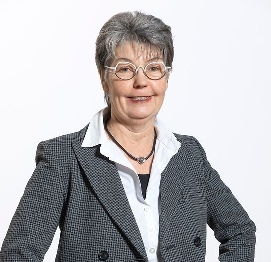 Symbolbild Portrait Astrid Maurer