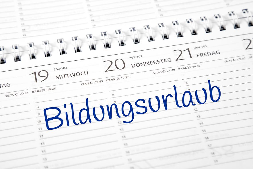 Kalender mit Eintrag Bildungsurlaub