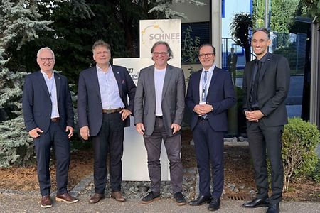 besuch_rp_ihk_schnee_gruppe_2025