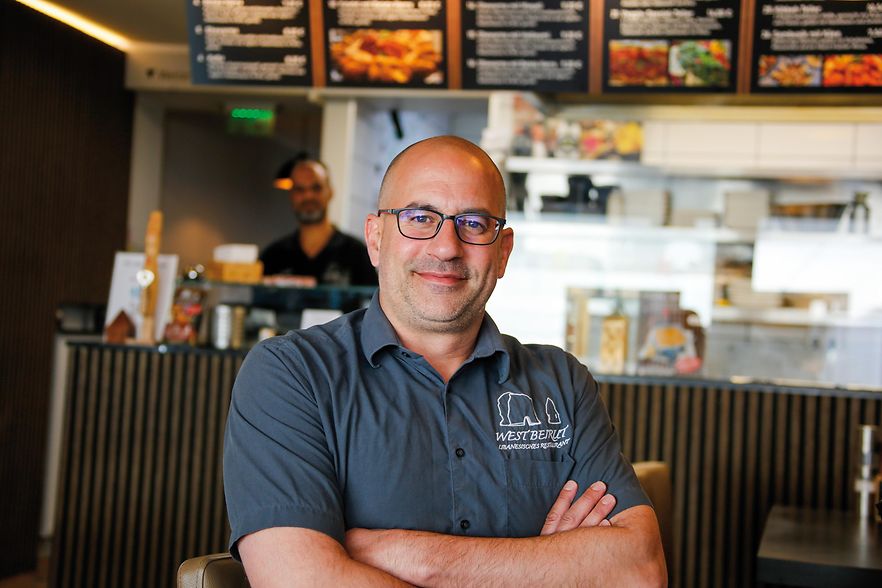 Khaled Baalbaki in seinem "West Beirut"-Restaurant in Mosbach
