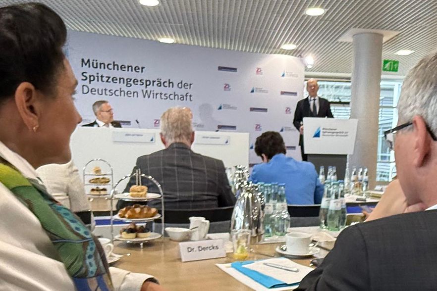 Olaf Scholz spricht beim M&uuml;nchner Spitzengespr&auml;ch der Deutschen Wirtschaft