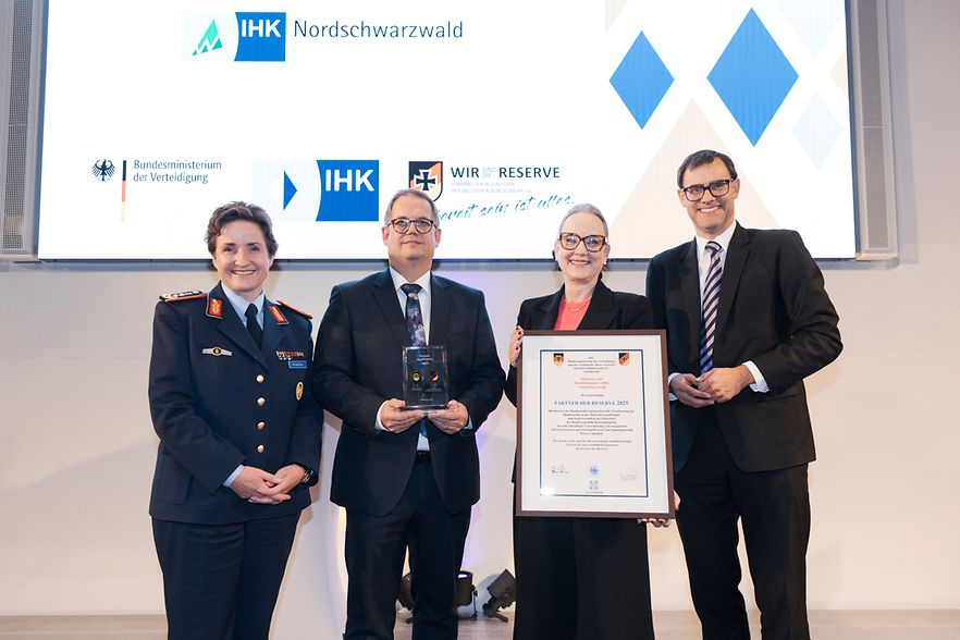 IHK Nordschwarzwald als &bdquo;Partner der Reserve 2025&ldquo; ausgezeichnet