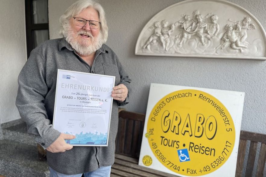 Johann Wolfgang Grabowski Urkunden&uuml;bergabe Grabo Tours e.K.