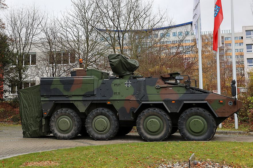 Foto_Bundeswehr_Fahrzeug_Inet