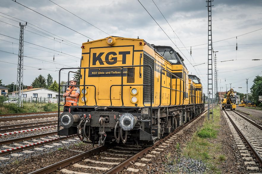 Gleisbau der Firma KGT Gleis- und Tiefbau GmbH, in Michendorf.